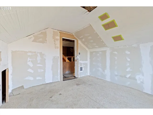 $199,900 | 808 West A Street, Rainier, OR 97048