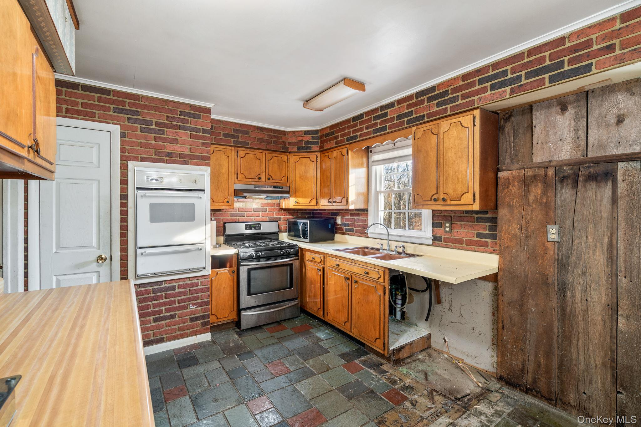 50 Brola Road Middletown, NY 10940 - Photo 18 of 47