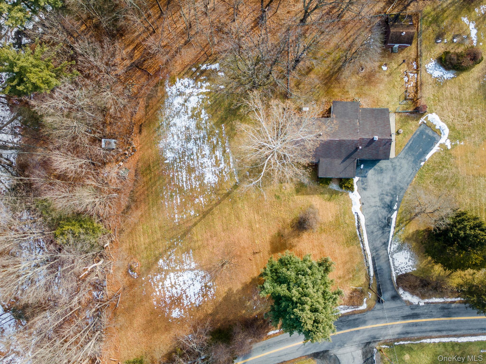 50 Brola Road Middletown, NY 10940 - Photo 3 of 47