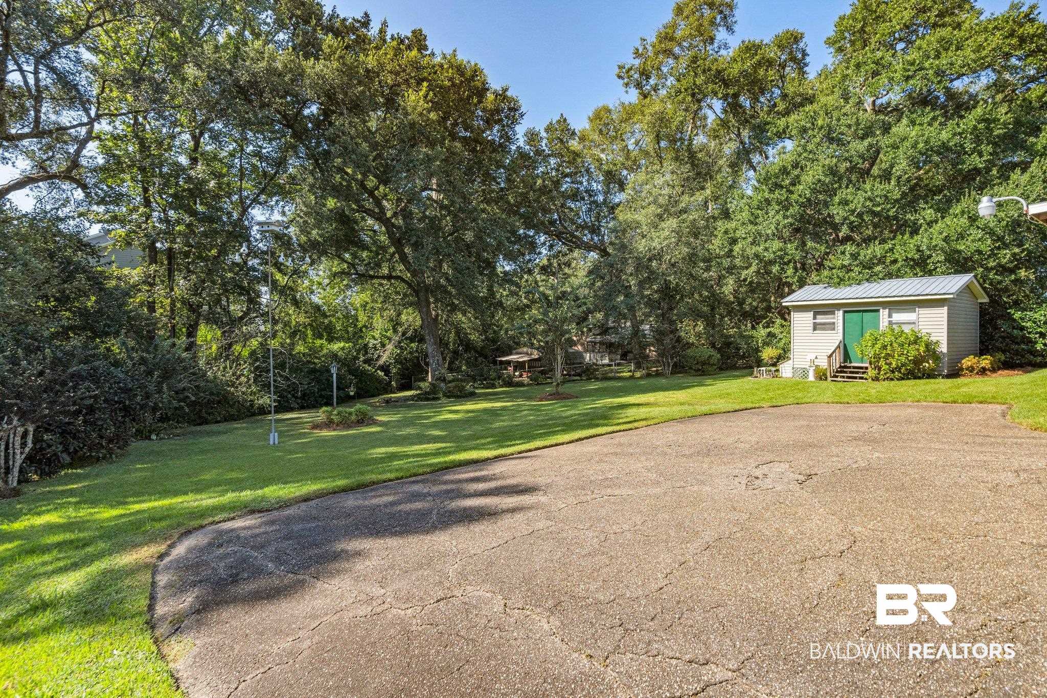 315 Third Avenue Saraland, AL 36571 - Photo 17 of 19