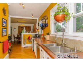 138 Brevard Road Asheville, NC 28806 - Photo 9 of 24 Gallery Image 9