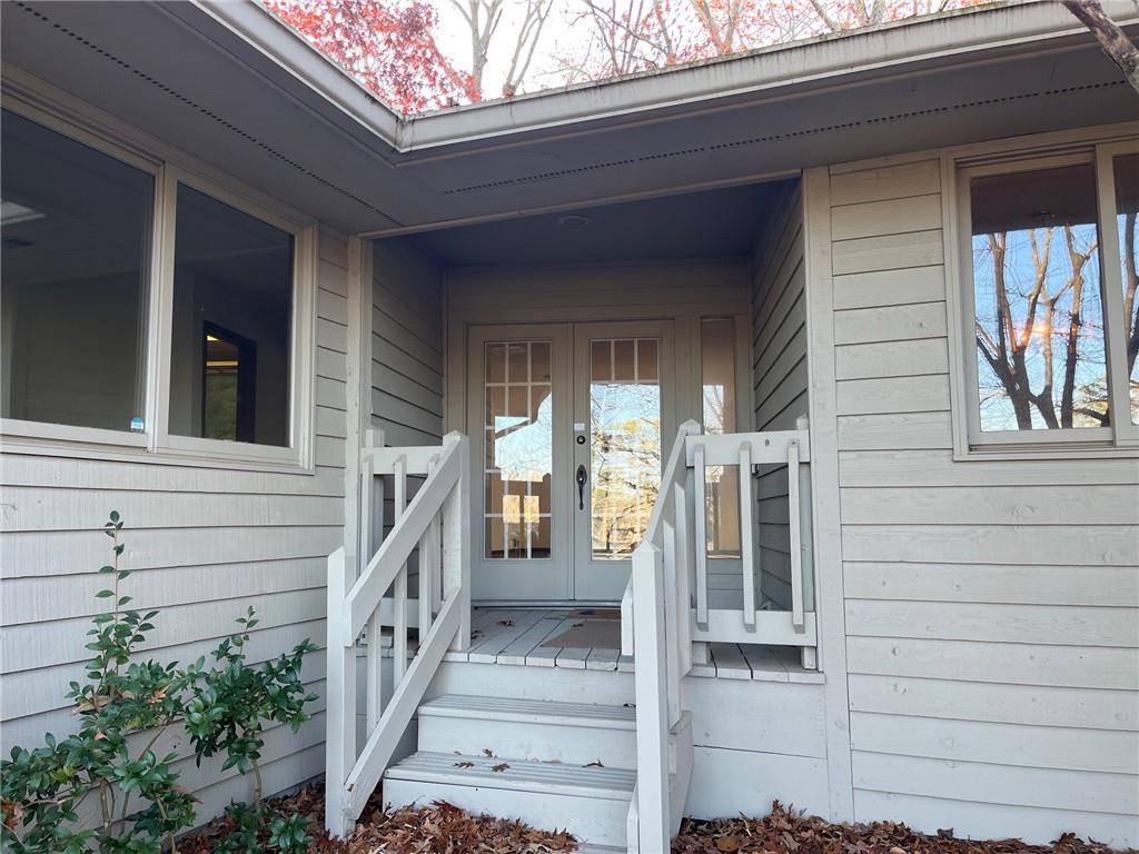 4198 Lake Rill Court Marietta, GA 30062 - Photo 2 of 11 a view of a house with a small window