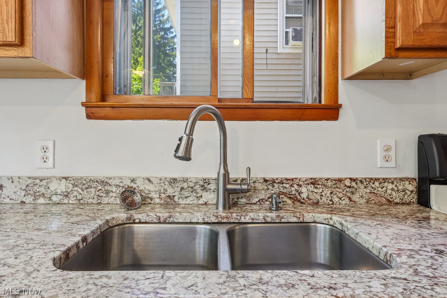 3308 Kildare Road Cleveland Heights, OH 44118 - Photo 15 of 46