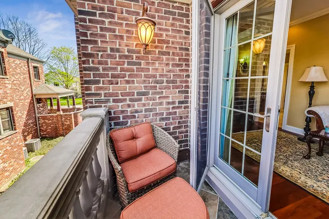 $1,799,000 | 428 South Clifton Avenue, Park Ridge, IL 60068