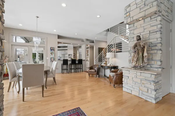 $1,400,000 | 2864 Irving Avenue South, Minneapolis, MN 55408