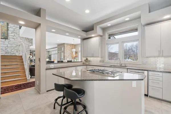 $1,400,000 | 2864 Irving Avenue South, Minneapolis, MN 55408