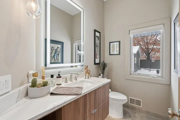 $1,400,000 | 2864 Irving Avenue South, Minneapolis, MN 55408