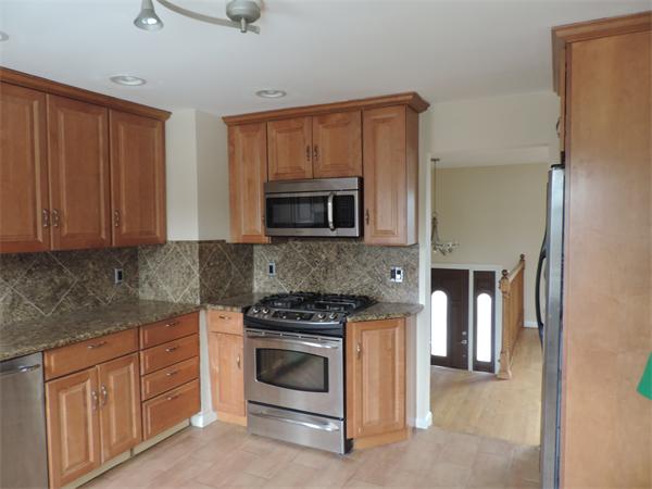 126 Lantern Road Revere, MA 02151 - Photo 3 of 20 Gallery Image 3