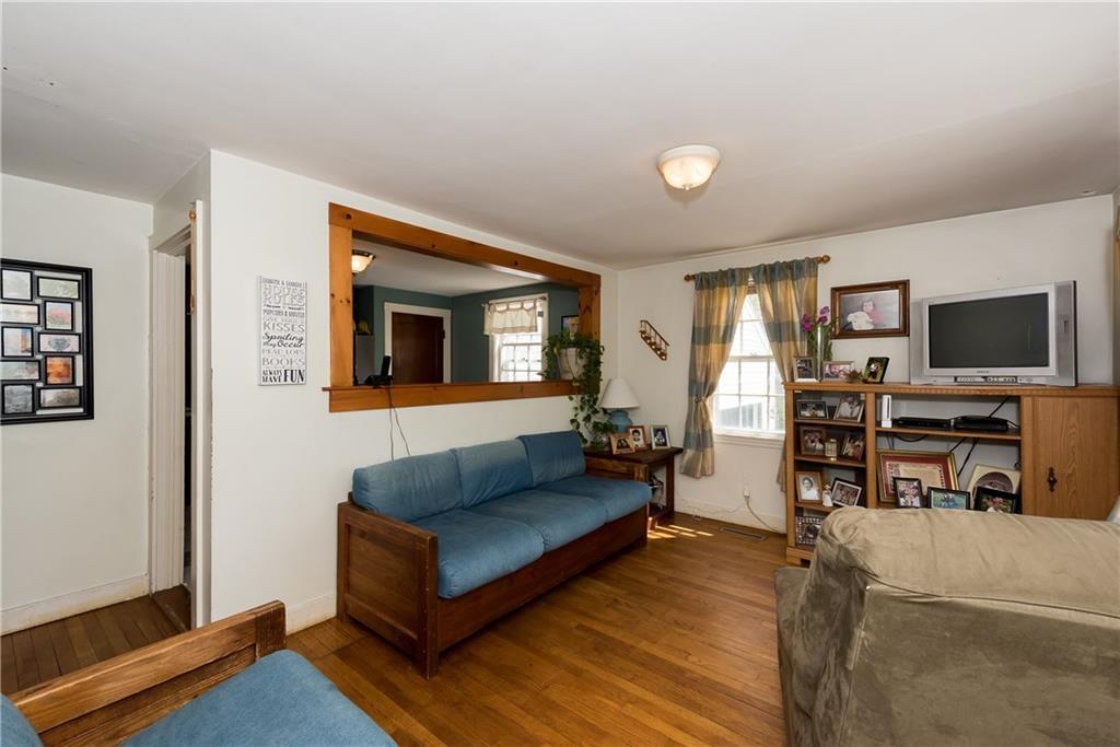 131 Leach Road Eliot, ME 03903 - Photo 5 of 10 Photo