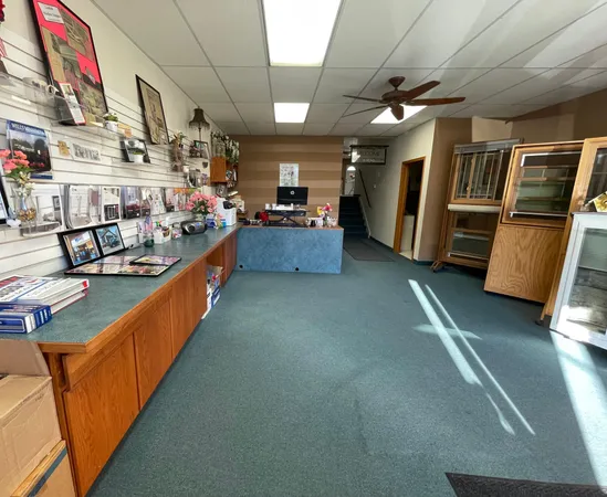 $65,900 | 136 South Broadway, Wells, MN 56097