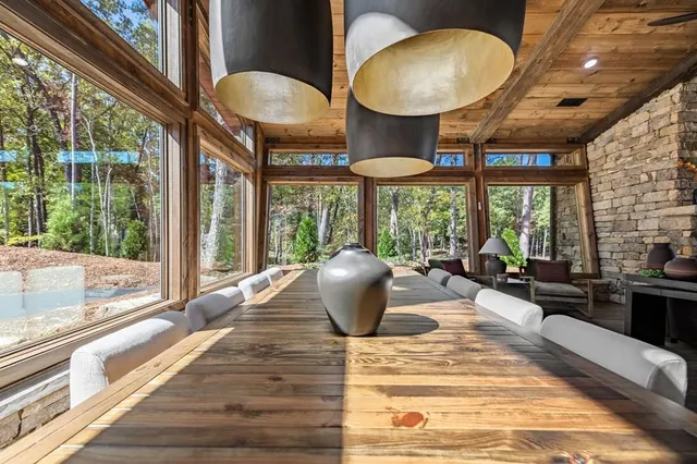 $2,895,000 | 16 Navajo Trail, McCaysville, GA 30555