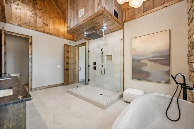 $2,895,000 | 16 Navajo Trail, McCaysville, GA 30555