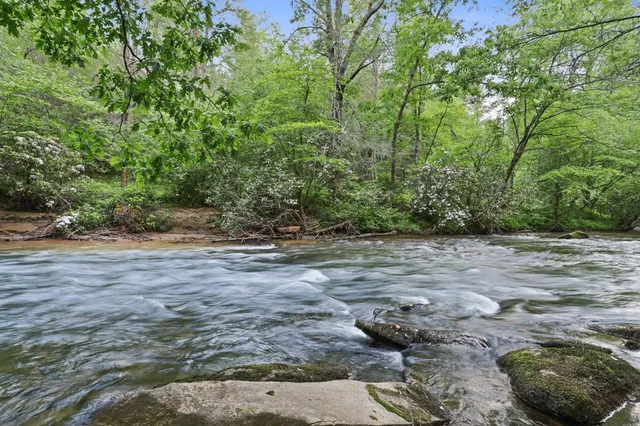 $2,895,000 | 16 Navajo Trail, McCaysville, GA 30555