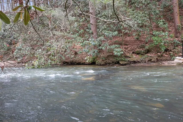 $2,895,000 | 16 Navajo Trail, McCaysville, GA 30555