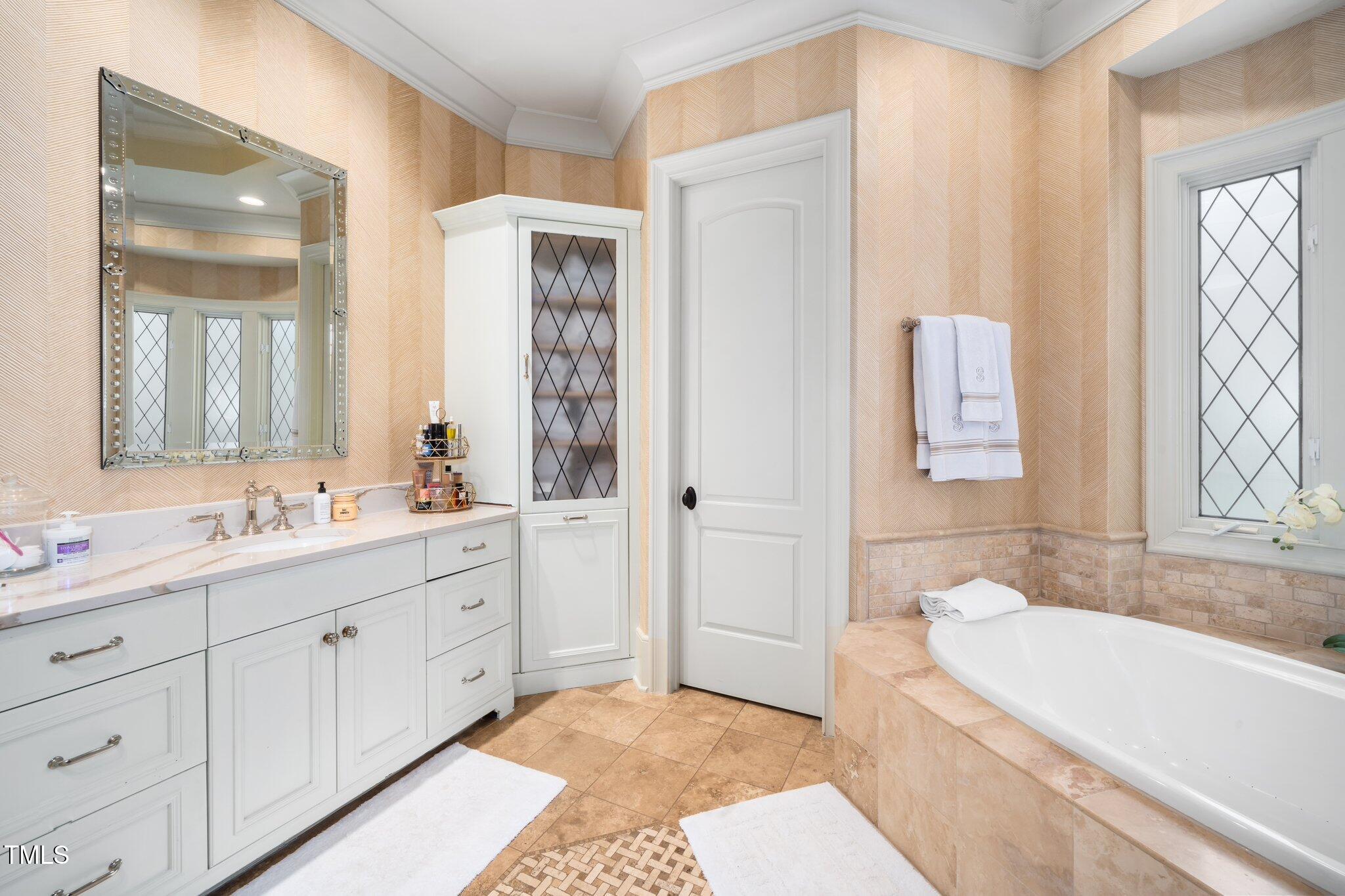 2207 Oxford Road Raleigh, NC 27608 - Photo 21 of 55 20-web-or-mls-2207 Oxford (82 of 384)