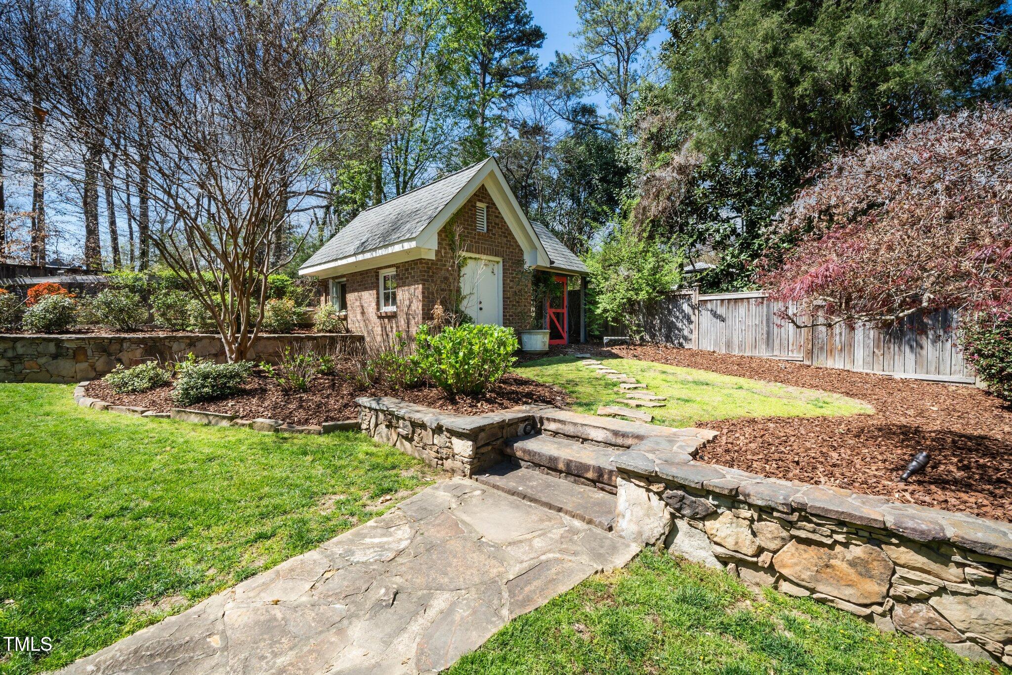 2207 Oxford Road Raleigh, NC 27608 - Photo 53 of 55 54-web-or-mls-2207 Oxford (320 of 384)