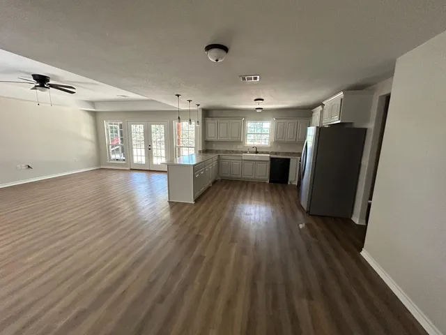 $2,500 | 10008 Highway 321, Dayton, TX 77535