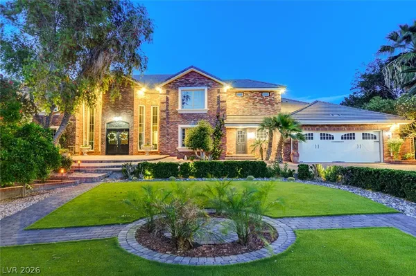 $1,990,000 | 7001 Alamitos Circle, Las Vegas, NV 89120