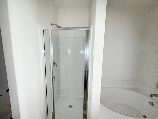 $2,299 | 913 Serena Drive, Ferris, TX 75125