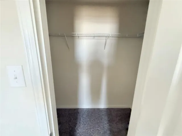 $2,299 | 913 Serena Drive, Ferris, TX 75125