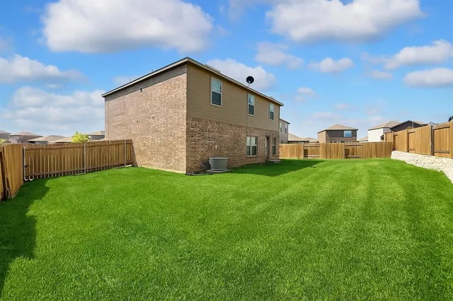 $2,299 | 913 Serena Drive, Ferris, TX 75125