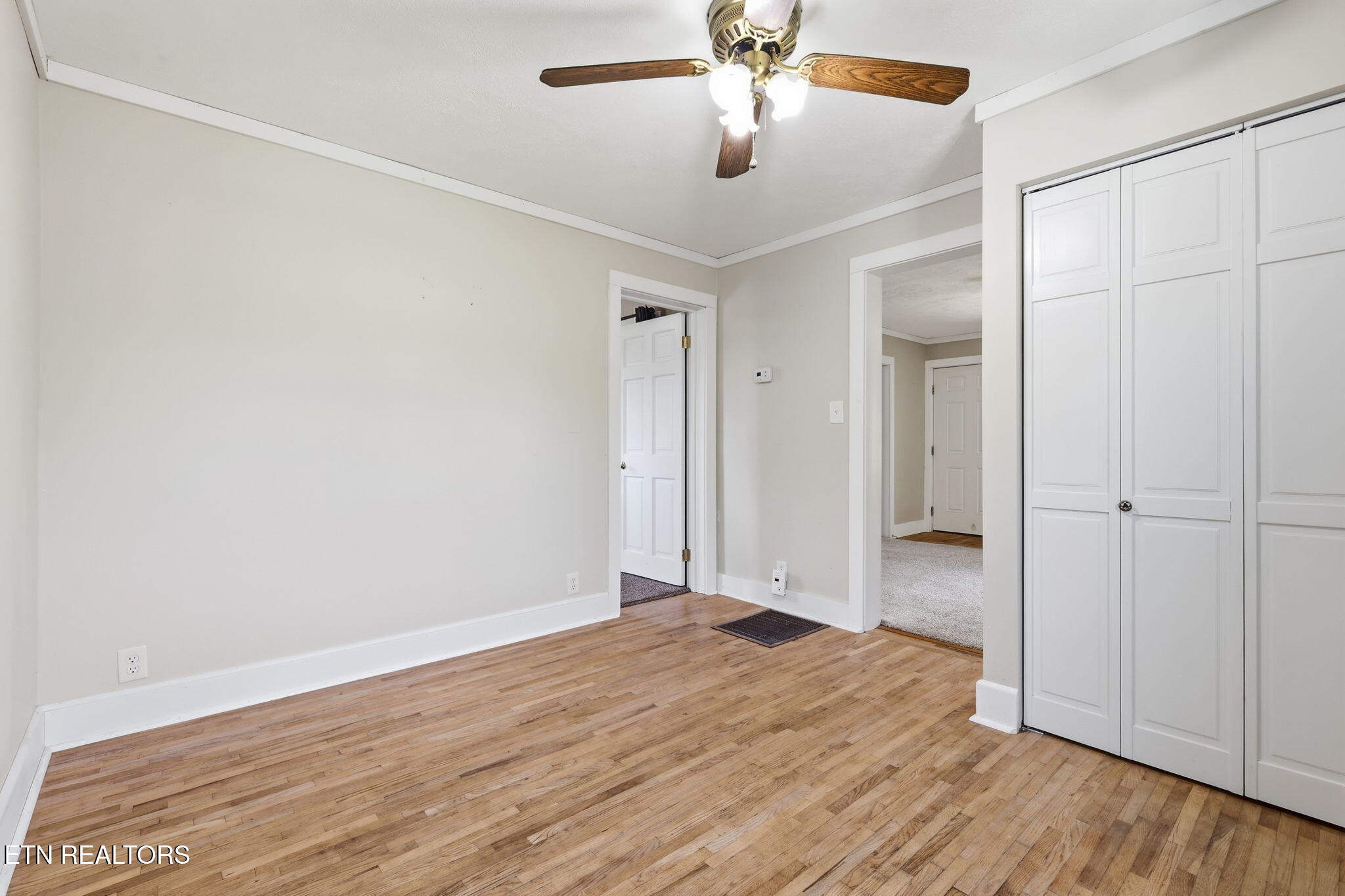 415 Island Ford Road Jacksboro, TN 37757 - Photo 19 of 39 35-web-or-mls-3F1A5071