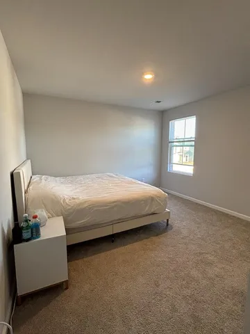 $2,900 | 342 Tiliwa Street, Summerville, SC 29486