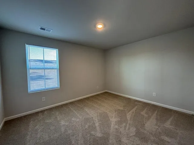 $2,900 | 342 Tiliwa Street, Summerville, SC 29486