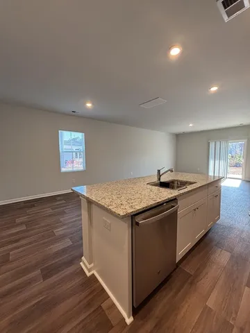 $2,900 | 342 Tiliwa Street, Summerville, SC 29486