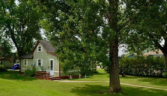 $49,900 | 803 Fargo Avenue, Portland, ND 58274