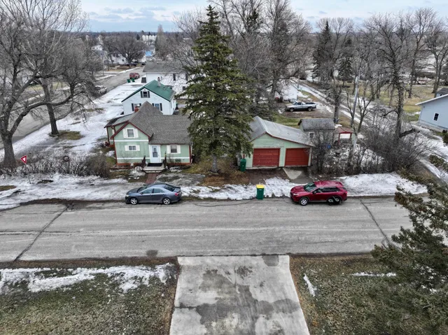 $49,900 | 803 Fargo Avenue, Portland, ND 58274