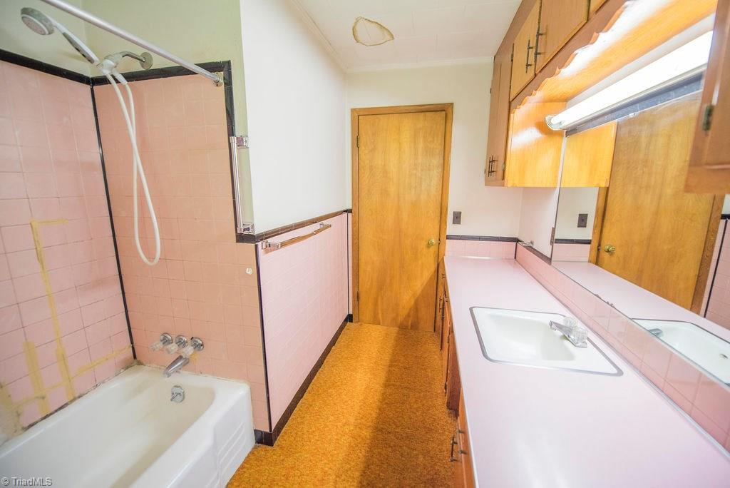883 Pine Ridge Road Lexington, NC 27295 - Photo 13 of 24 Gallery Image 13