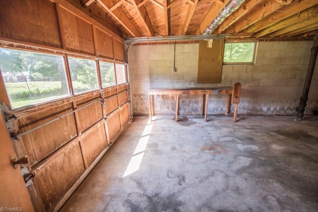 883 Pine Ridge Road Lexington, NC 27295 - Photo 16 of 24 Gallery Image 16