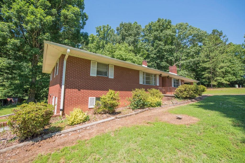 883 Pine Ridge Road Lexington, NC 27295 - Photo 17 of 24 Gallery Image 17