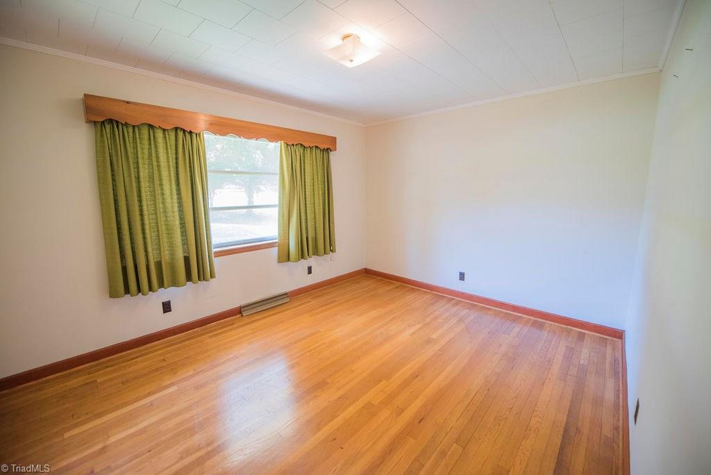 883 Pine Ridge Road Lexington, NC 27295 - Photo 9 of 24 Gallery Image 9