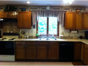 1982 West Maple Grove Road Bloomington, IN 47404 - Photo 5 of 24 Gallery Image 5