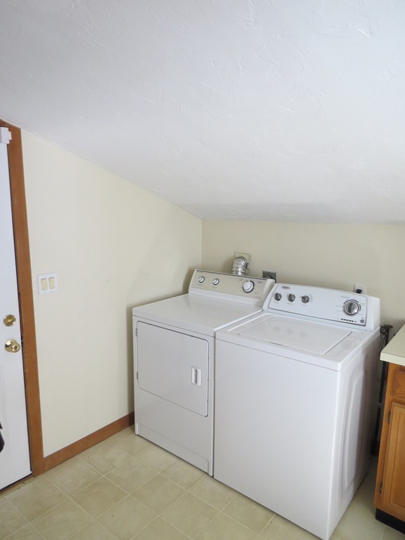 10 Springhill Road Framingham, MA 01701 - Photo 19 of 24 Gallery Image 19