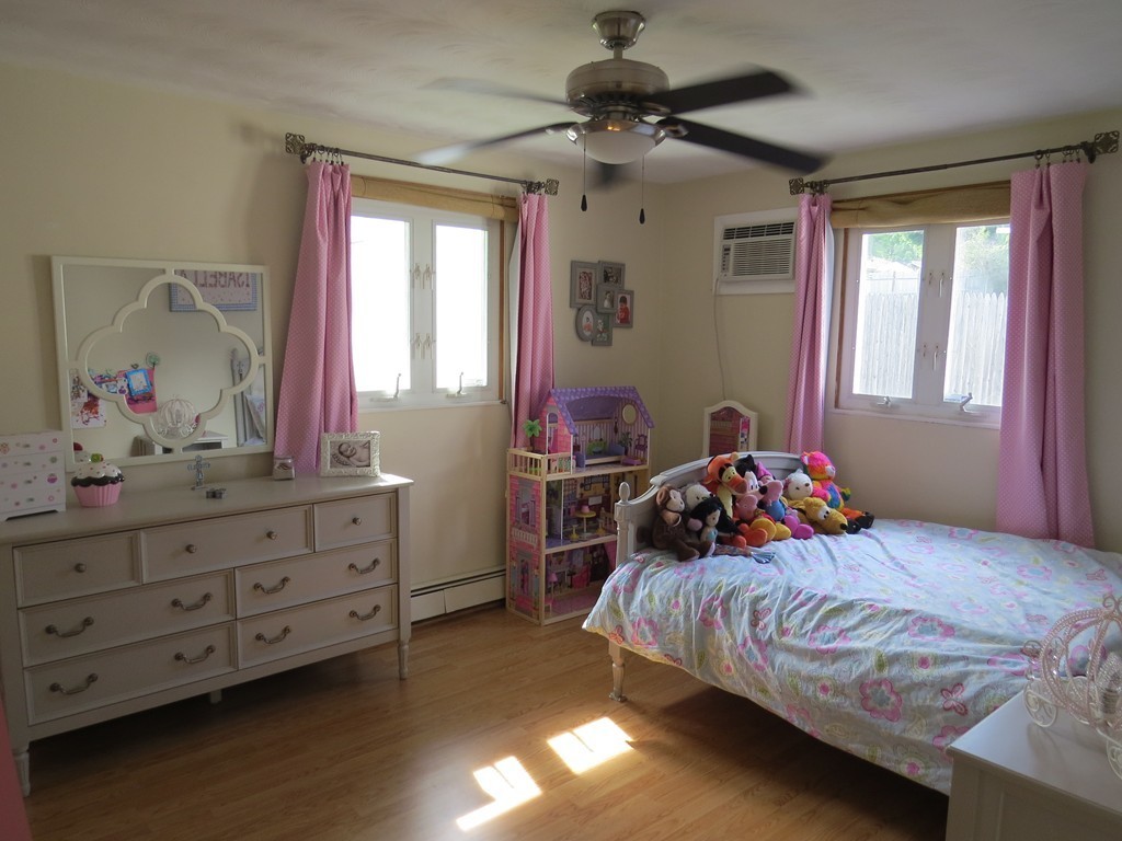 10 Springhill Road Framingham, MA 01701 - Photo 8 of 24 Gallery Image 8