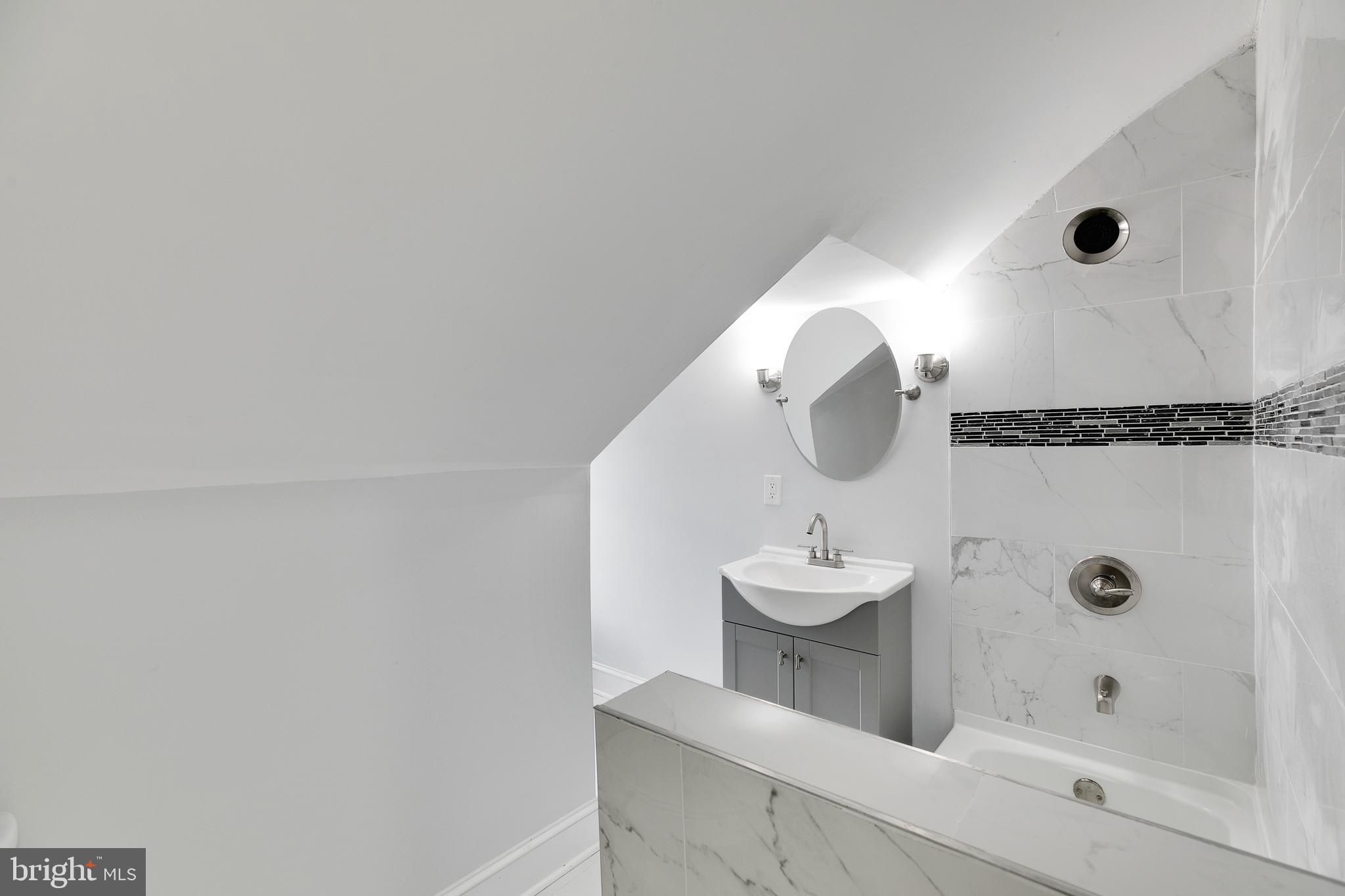 6139 Nassau Road Philadelphia, PA 19151 - Photo 25 of 33 Gallery Image 25