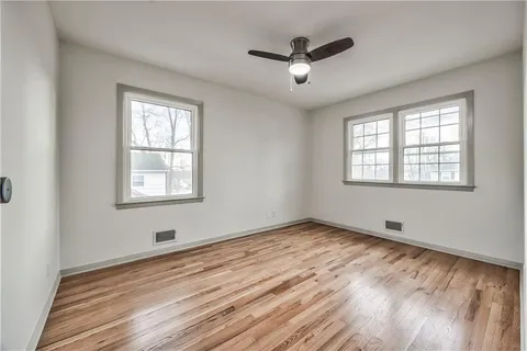 $389,000 | 9314 West 89th Terrace, Overland Park, KS 66212