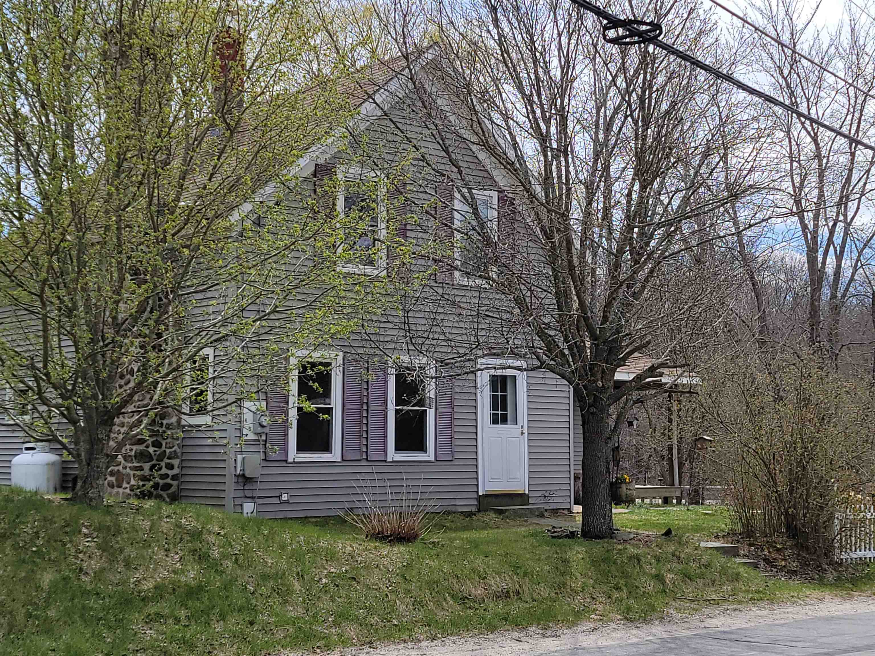 11 North Bennington Road Bennington, NH 03442 - Photo 4 of 33