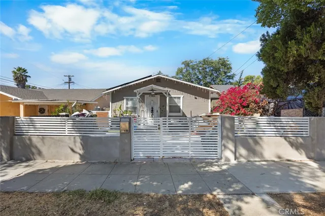$2,700 | 610 South Vine Avenue, Ontario, CA 91762