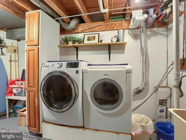 $385,000 | 24 Circle Drive, Mechanicsburg, PA 17055