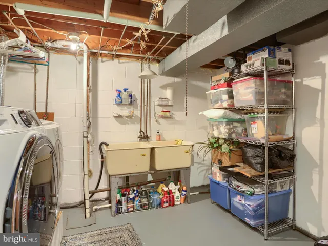 $385,000 | 24 Circle Drive, Mechanicsburg, PA 17055