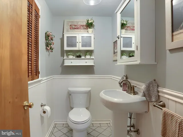 $385,000 | 24 Circle Drive, Mechanicsburg, PA 17055