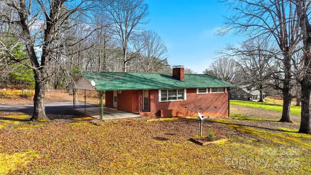 $259,900 | 2290 Highway 181, Morganton, NC 28655