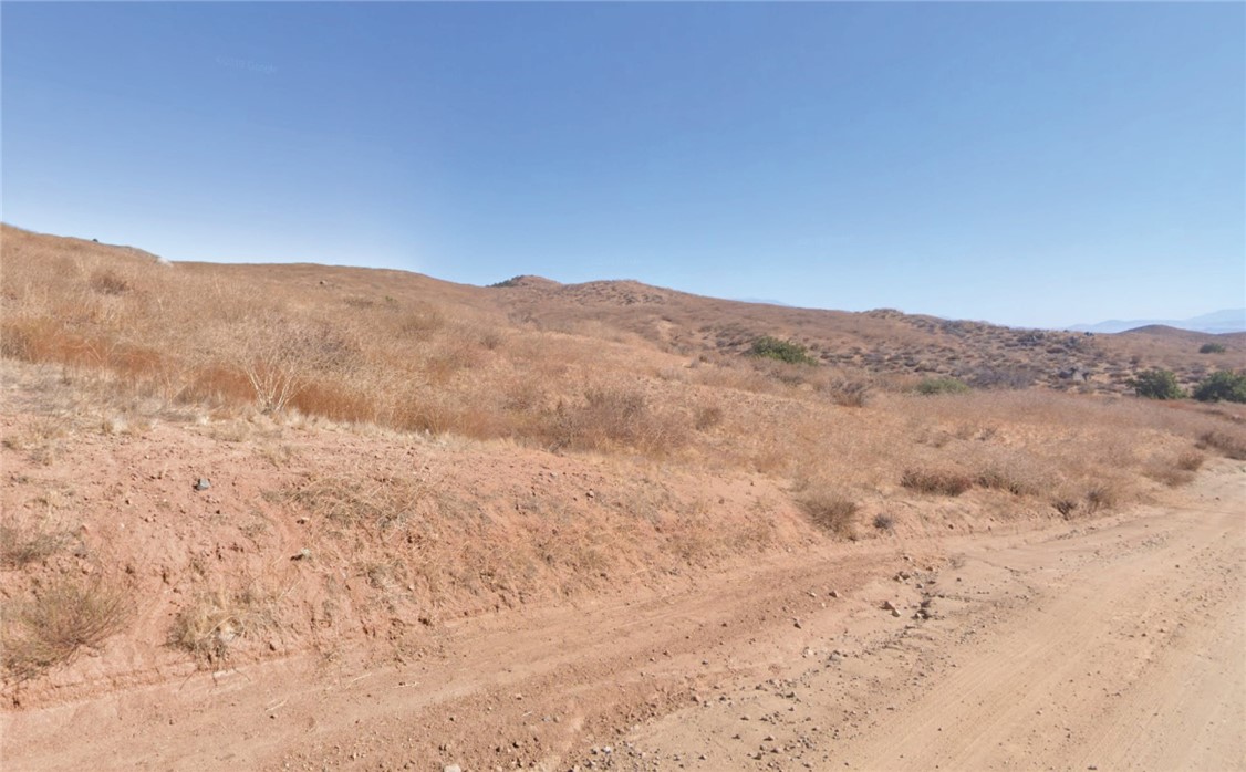 1 Blue Sky Road Perris, CA 92570 - Photo 2 of 6