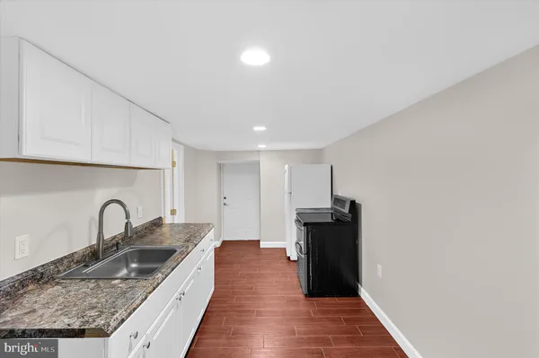 $650,000 | 7719 Suitt Drive, Pasadena, MD 21122