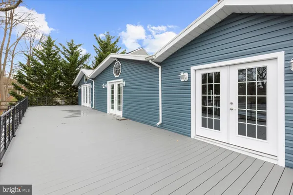 $650,000 | 7719 Suitt Drive, Pasadena, MD 21122