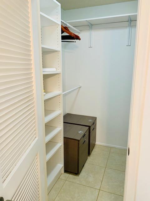 2607 Bridgewood Drive, Unit 2607 Boca Raton, FL 33434 - Photo 21 of 41 closet